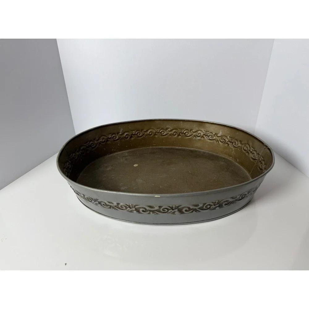 N/A oval metal